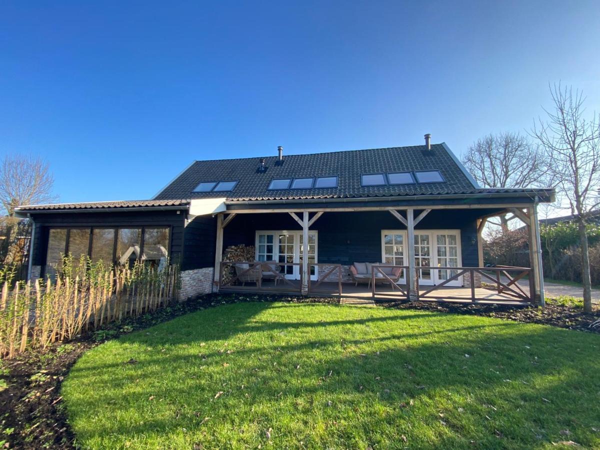 De Porrel Unit Met Prive Jacuzzi, En Sauna * Polsbroek